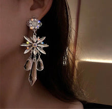 Cargar imagen en el visor de la galería, Vittoria • Earrings