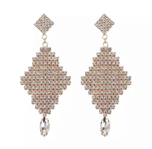 Selena • e a r r i n g s