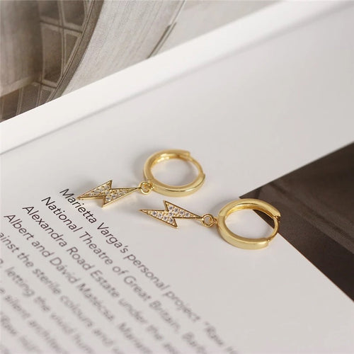 Saura • Gold Huggies