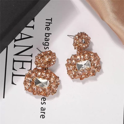 Lavinia • e a r r i n g s