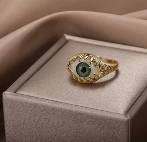 Ekrem • Evil Eye Ring