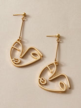 Cargar imagen en el visor de la galería, Picasso • Earrings