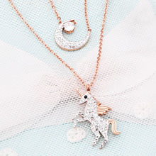 Cargar imagen en el visor de la galería, Moon Unicorn • necklace